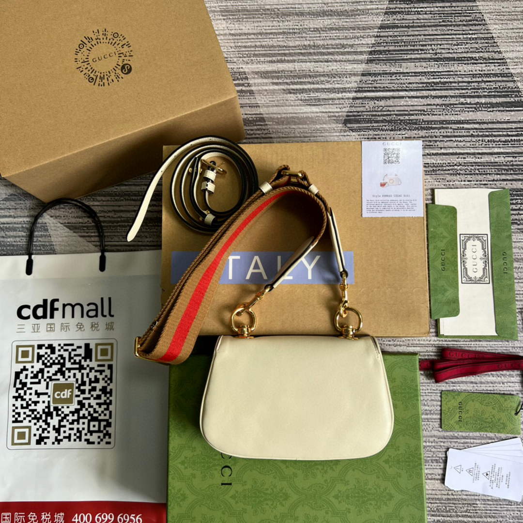 Gucci ?698643 Blondie mini bag in white leather