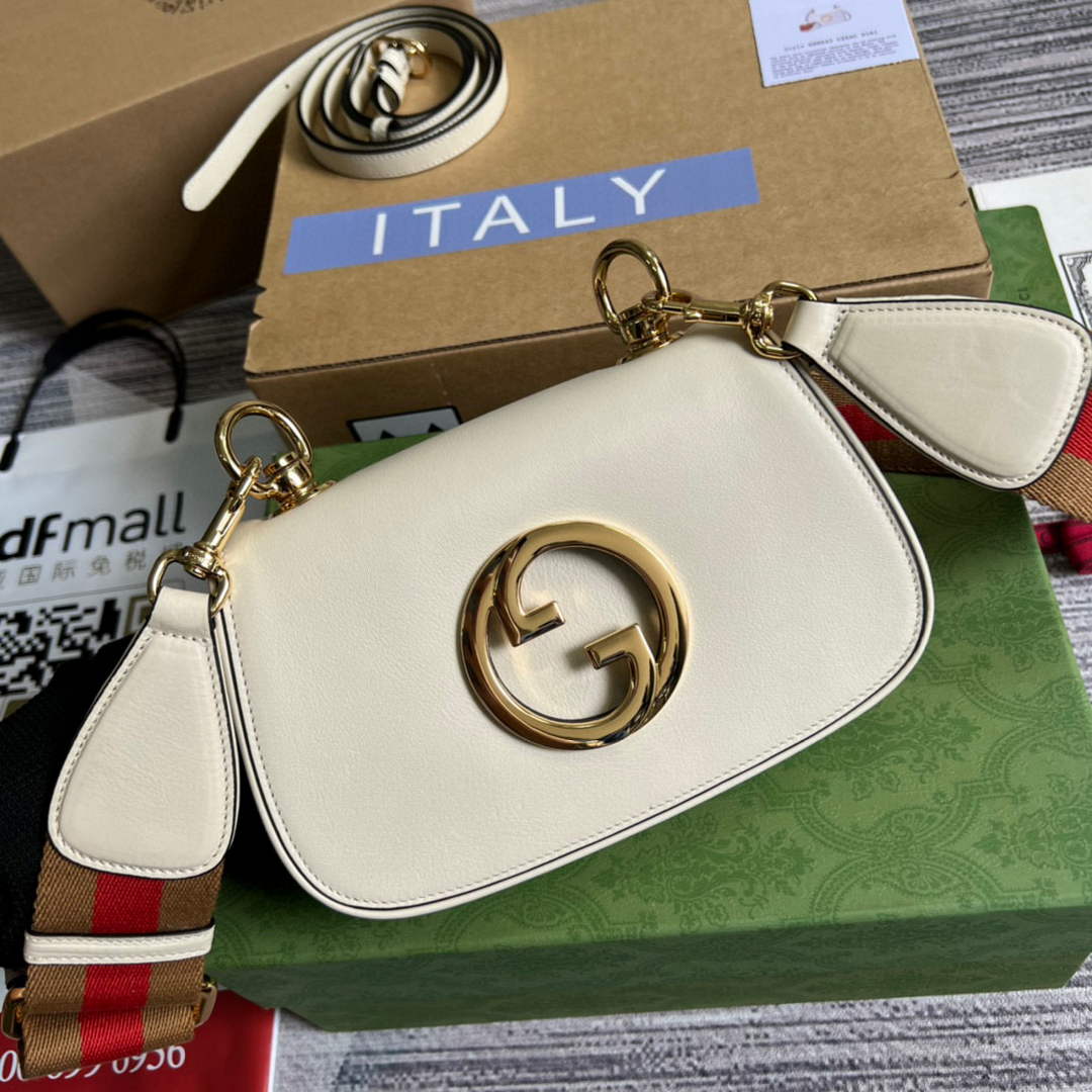 Gucci ?698643 Blondie mini bag in white leather
