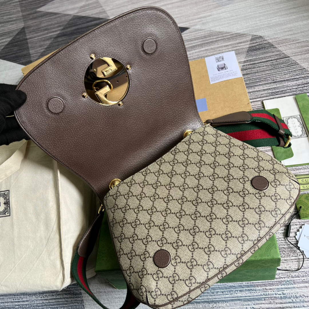 Gucci 699210 Blondie medium shoulder bag Beige GG Supreme canvas