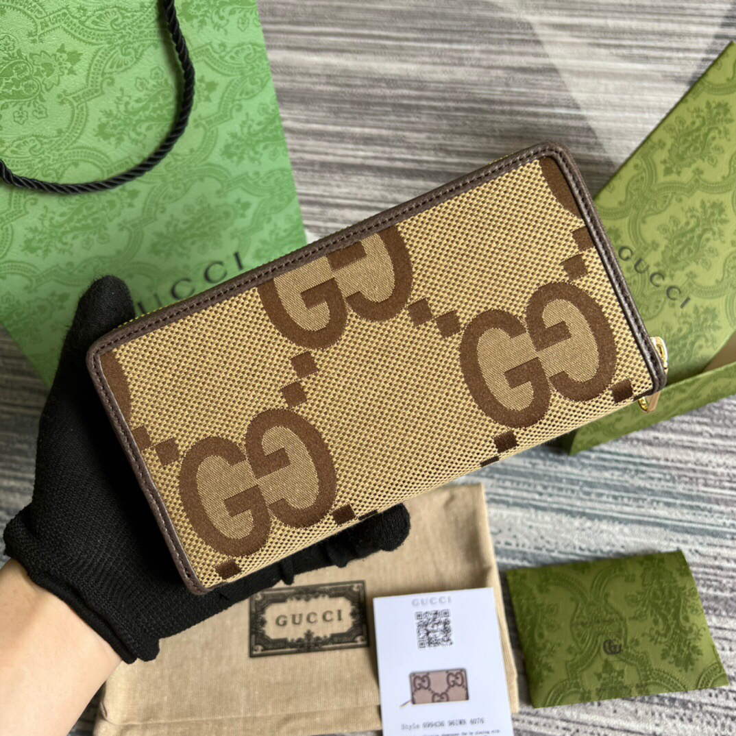 Gucci 699316 Gucci Diana jumbo GG wallet Brown