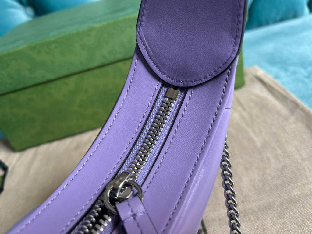 Gucci 699514 GG Marmont half-moon-shaped mini bag Lilac purple