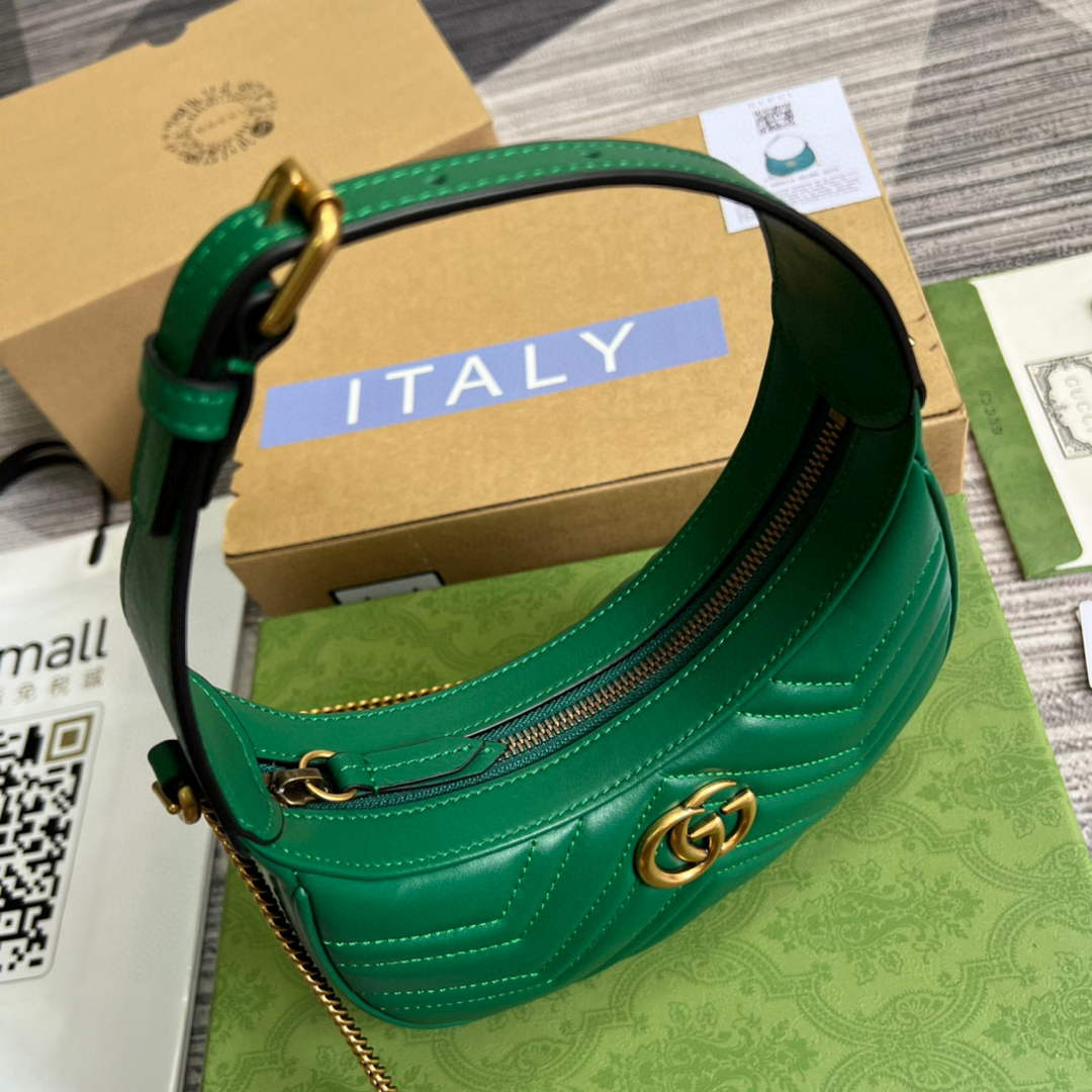 Gucci 699514 GG Marmont half-moon-shaped mini bag Green