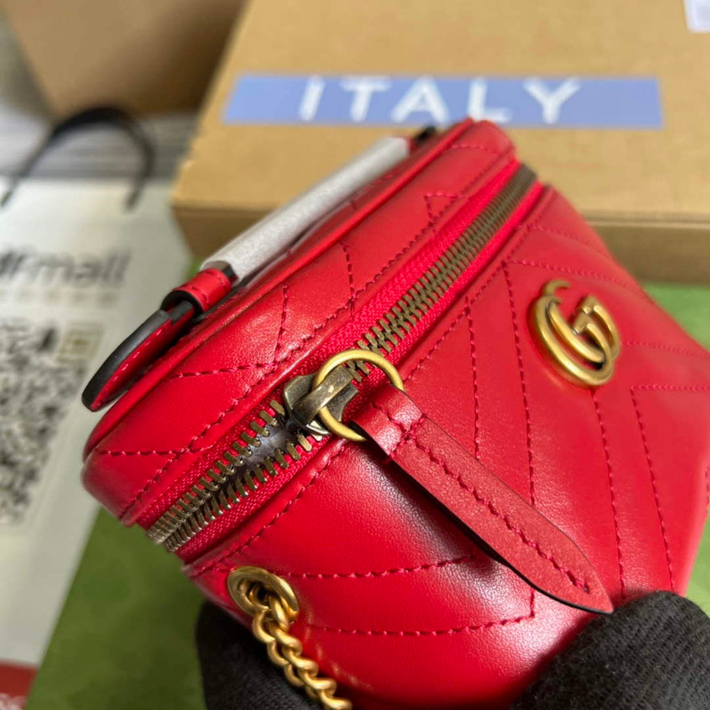 Gucci 699515 GG Marmont Mini Top Handle Bag Red