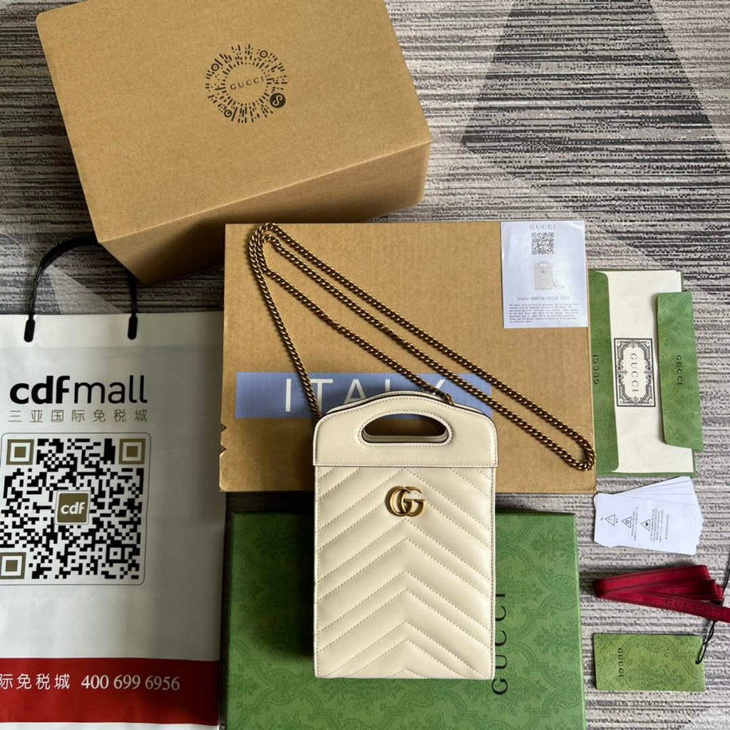 Gucci 699756 GG Marmont Top handle mini bag White