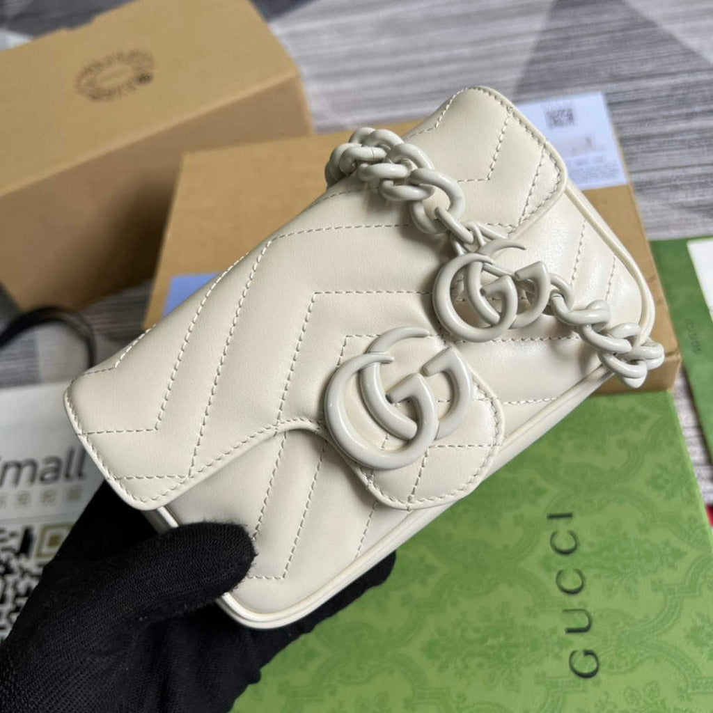Gucci 699757 GG Marmont Belt Bag White