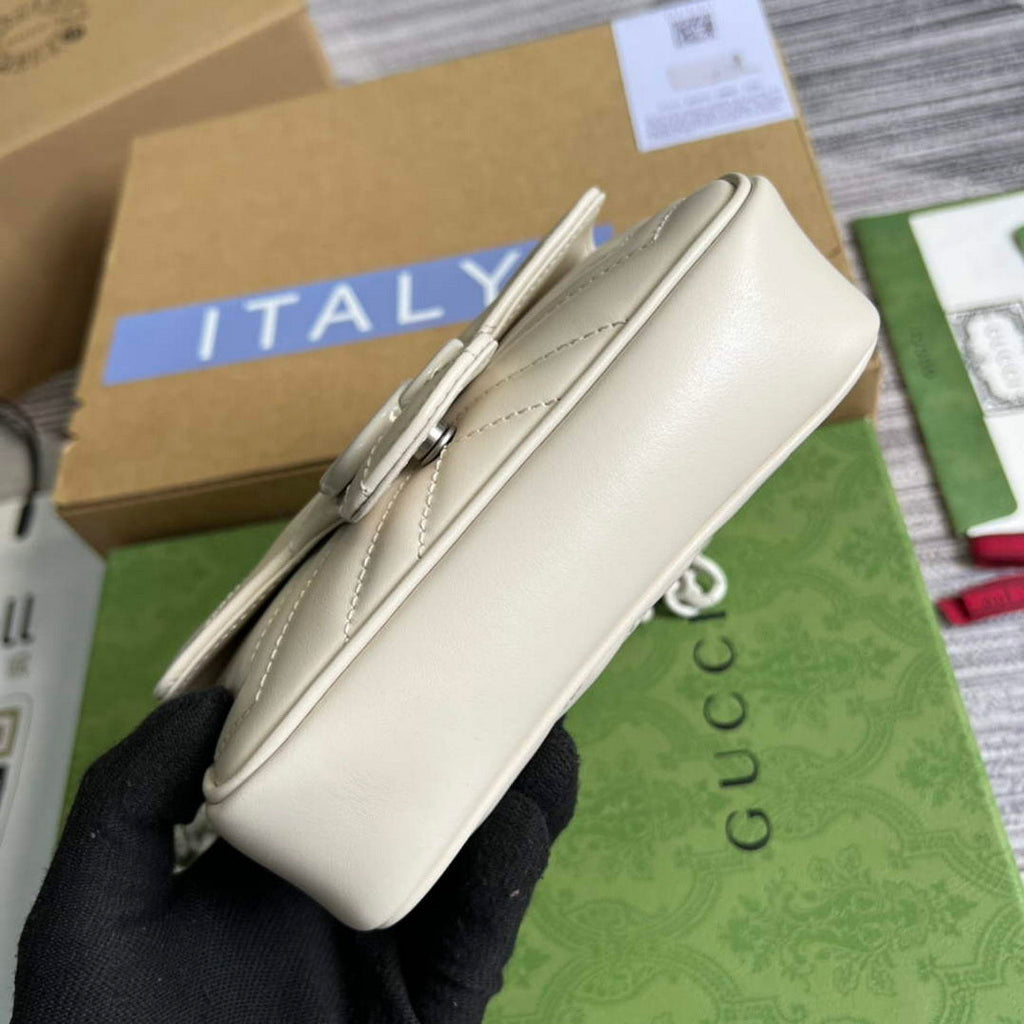 Gucci 699757 GG Marmont Belt Bag White