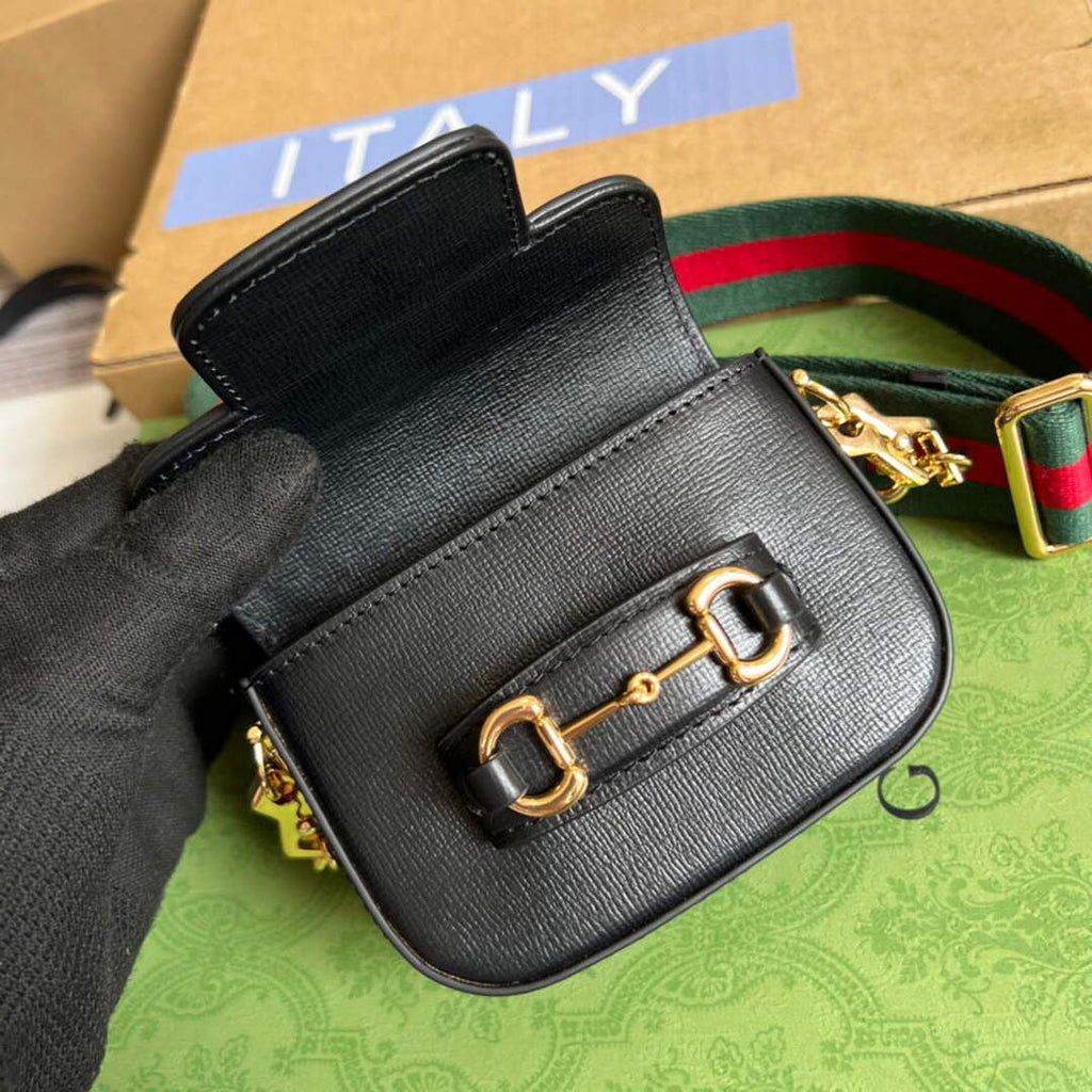 Gucci 699760 Gucci Horsebit 1955 strap wallet Black