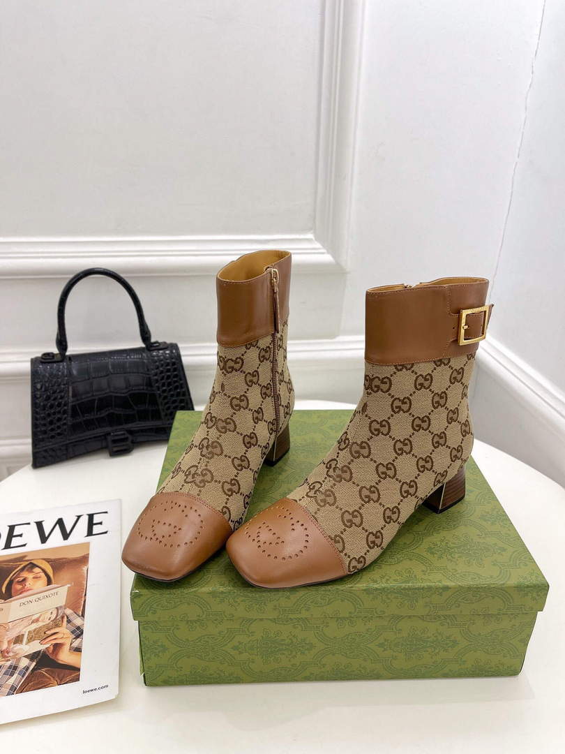 Gucci 700023 Women's GG Canvas Ankle Boot G60032