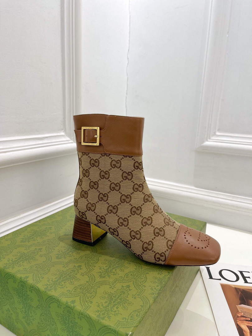 Gucci 700023 Women's GG Canvas Ankle Boot G60032