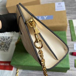 Gucci 702200 GG matelass¨¦ leather shoulder bag White - Default Title - View 3