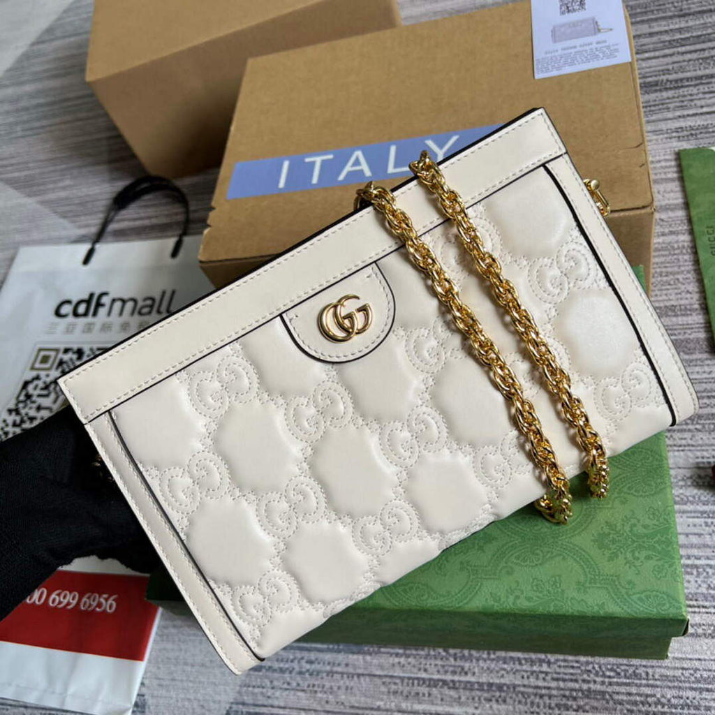 Gucci 702200 GG matelass¨¦ leather shoulder bag White
