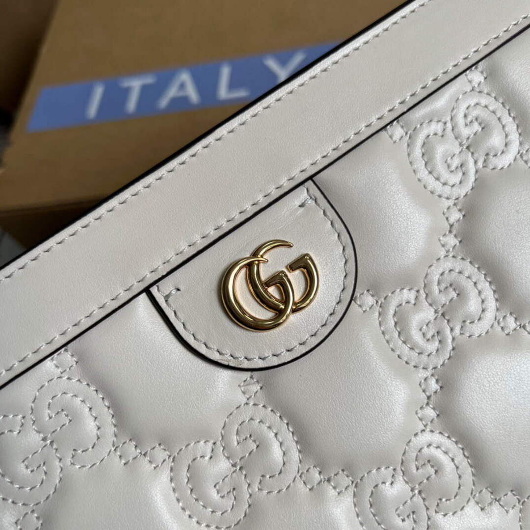 Gucci 702200 GG matelass¨¦ leather shoulder bag White