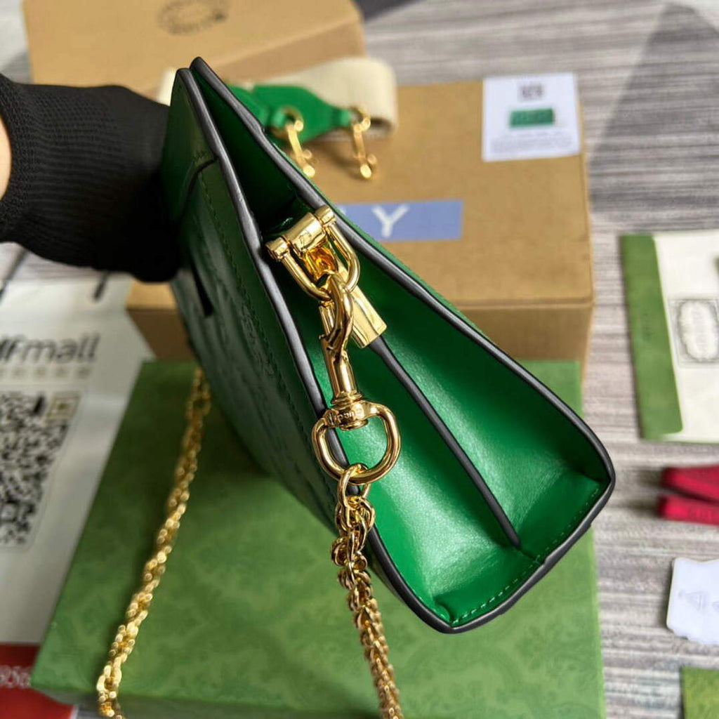 Gucci 702200 GG matelass¨¦ leather shoulder bag Bright green