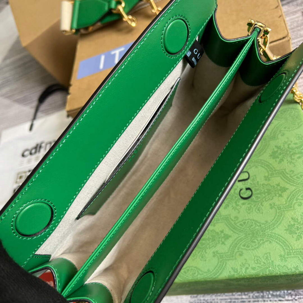 Gucci 702200 GG matelass¨¦ leather shoulder bag Bright green