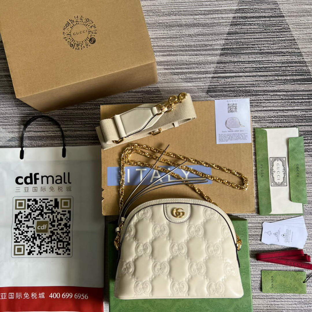 Gucci 702229 GG matelass¨¦ leather shoulder bag White