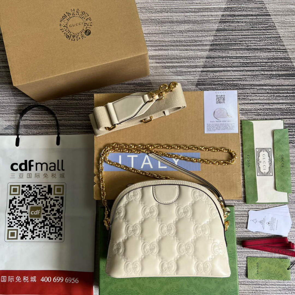 Gucci 702229 GG matelass¨¦ leather shoulder bag White