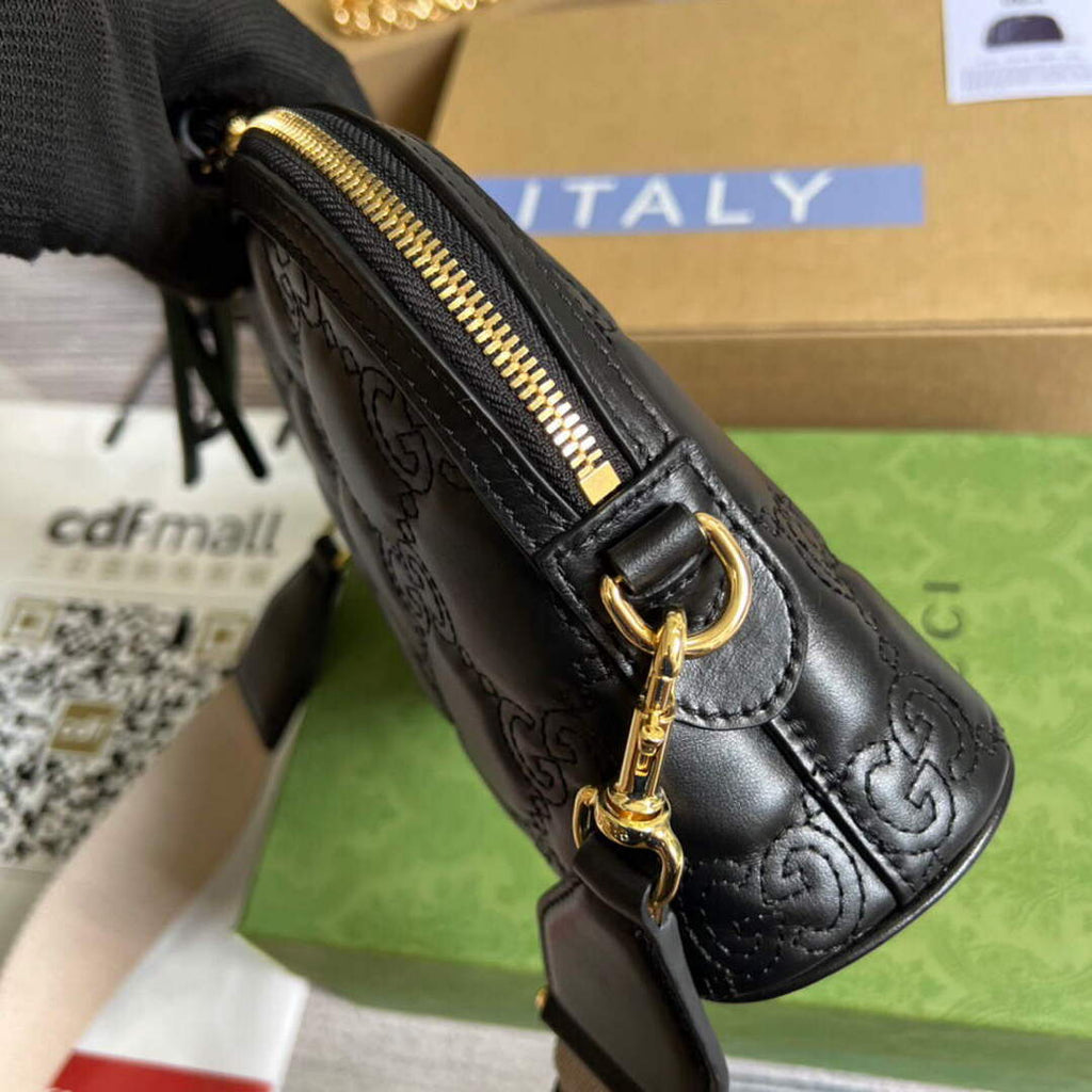 Gucci 702229 GG matelass¨¦ leather shoulder bag Black