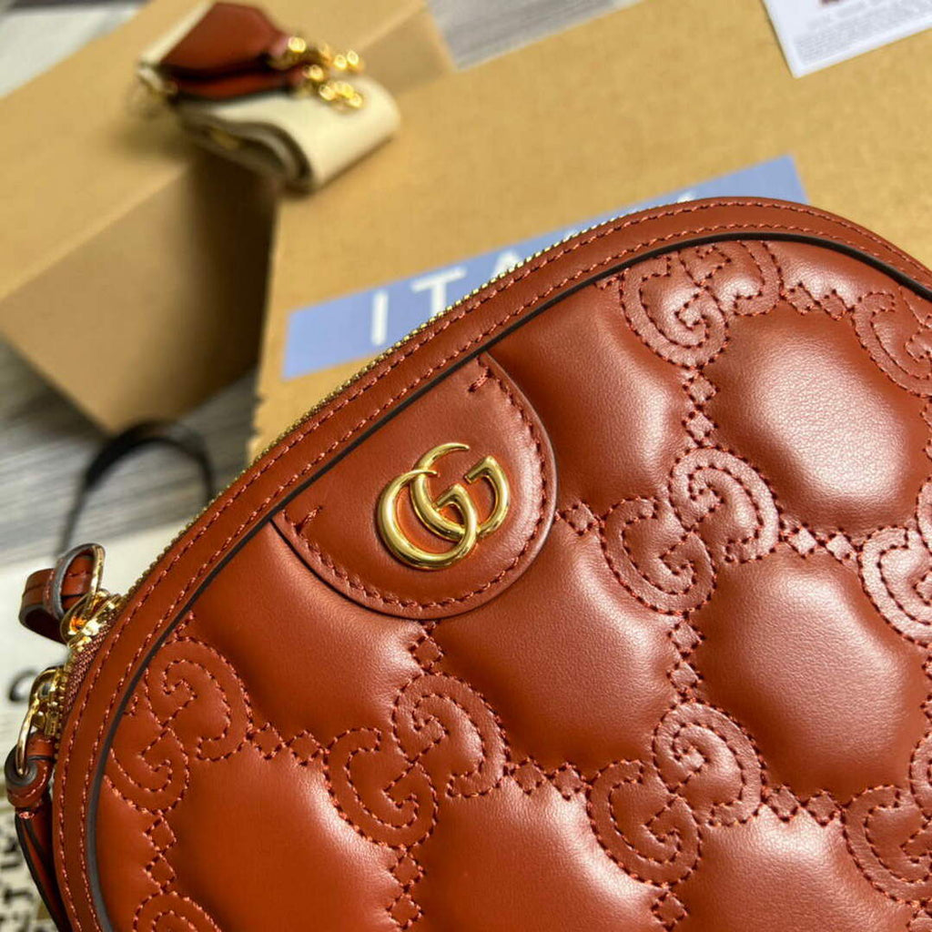 Gucci 702229 GG matelass¨¦ leather shoulder bag Light brown