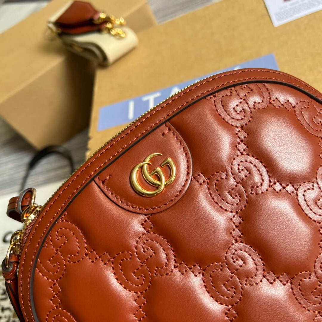 Gucci 702229 GG matelass¨¦ leather shoulder bag Light brown