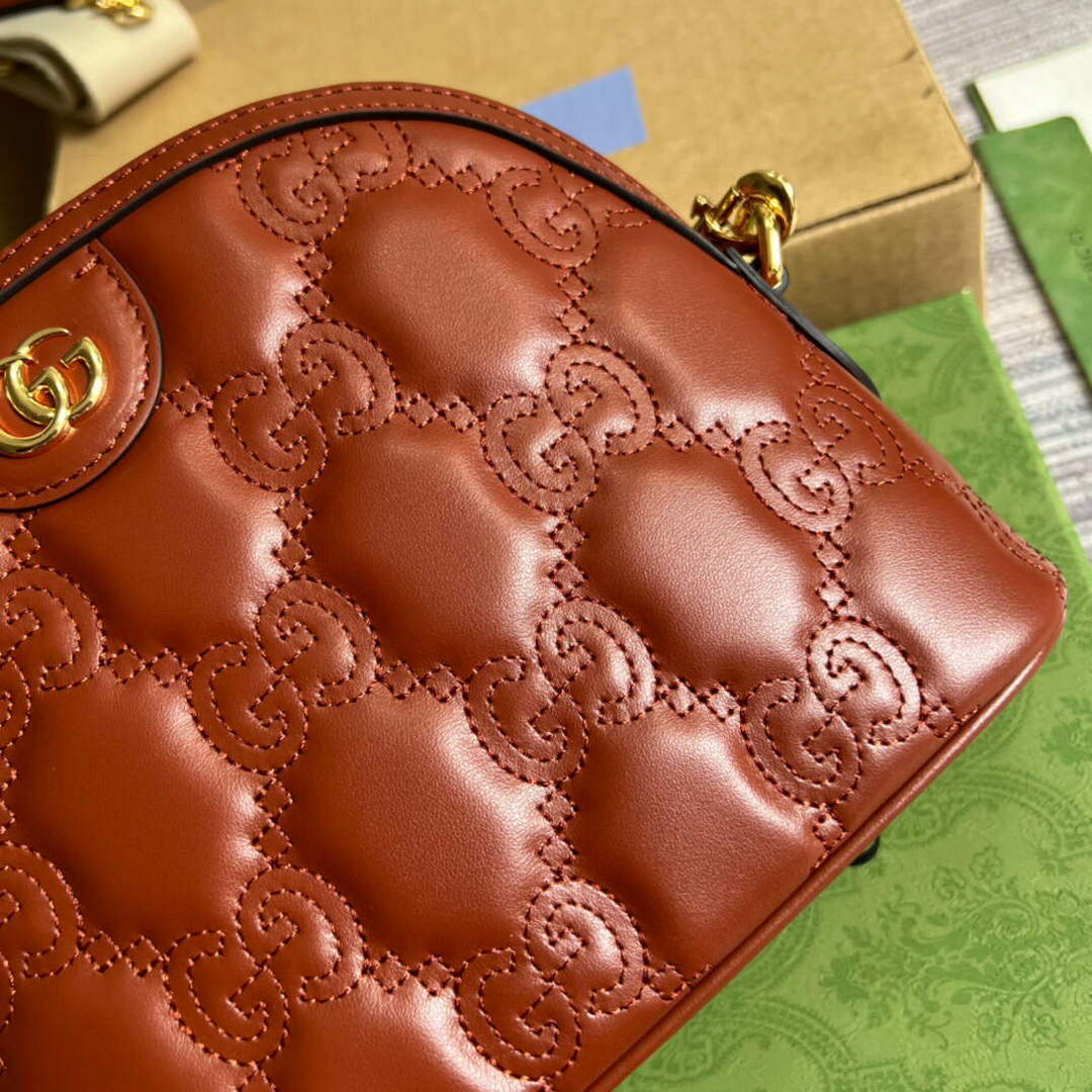 Gucci 702229 GG matelass¨¦ leather shoulder bag Light brown