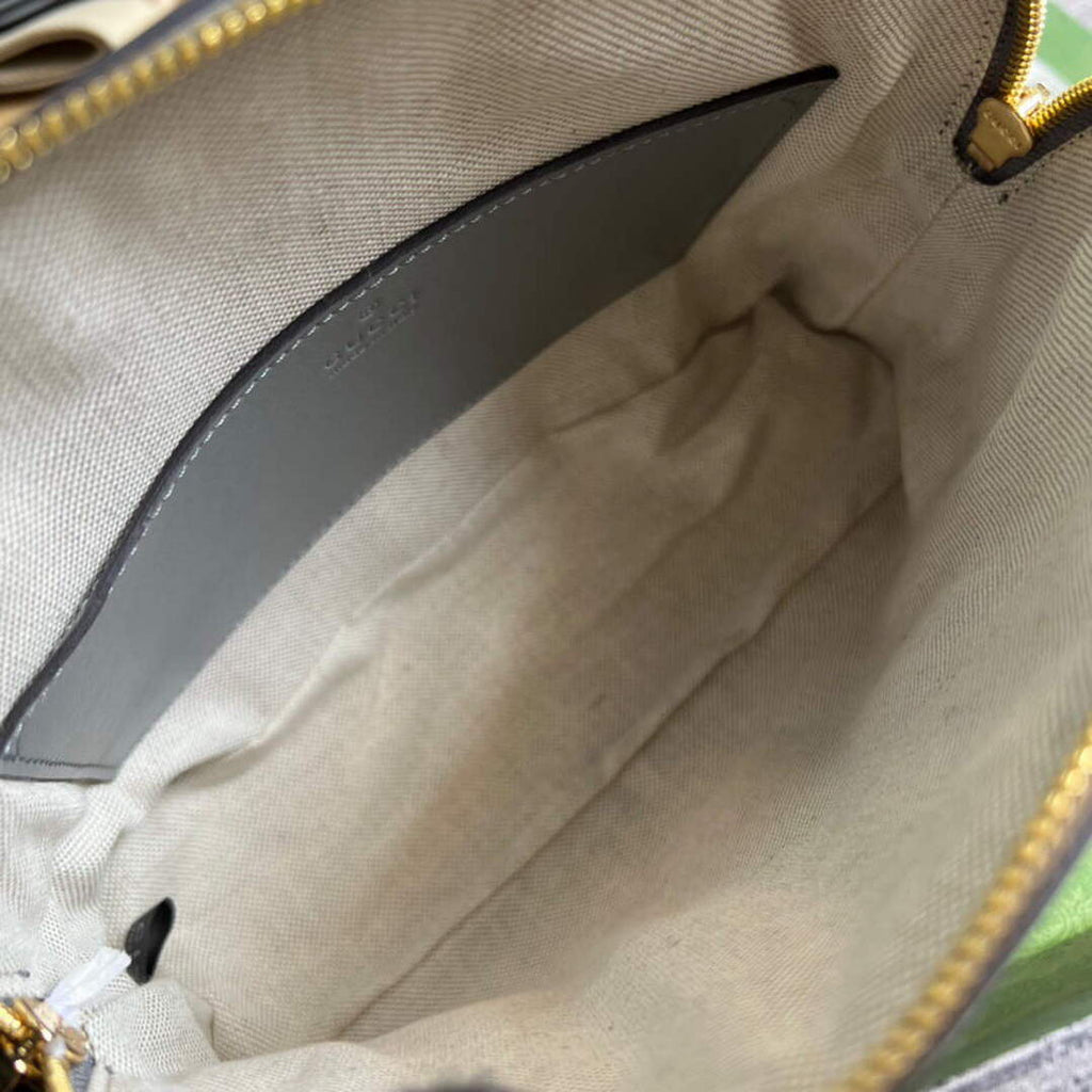 Gucci 702229 GG matelass¨¦ leather shoulder bag Dusty grey