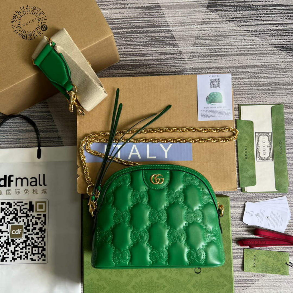 Gucci 702229 GG matelass¨¦ leather shoulder bag Bright green