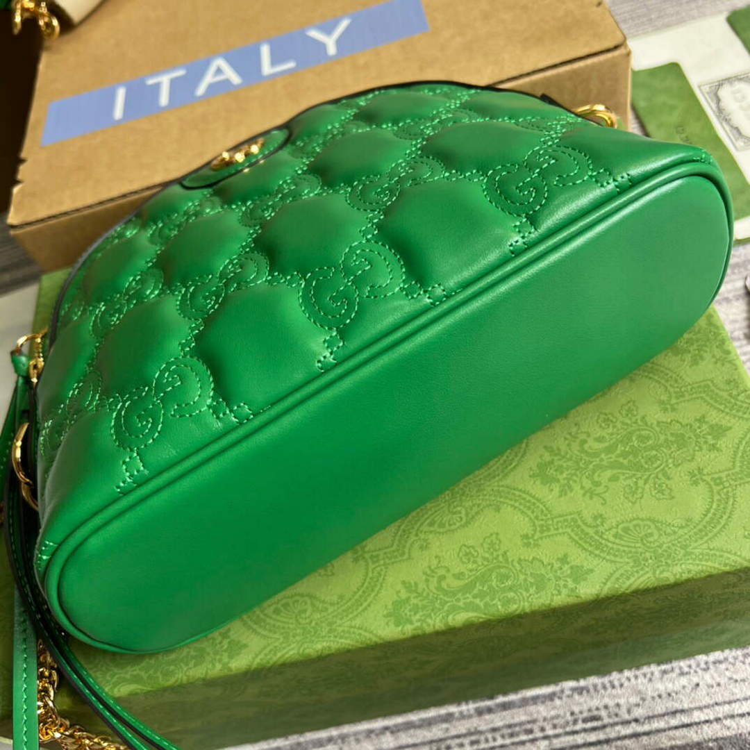 Gucci 702229 GG matelass¨¦ leather shoulder bag Bright green
