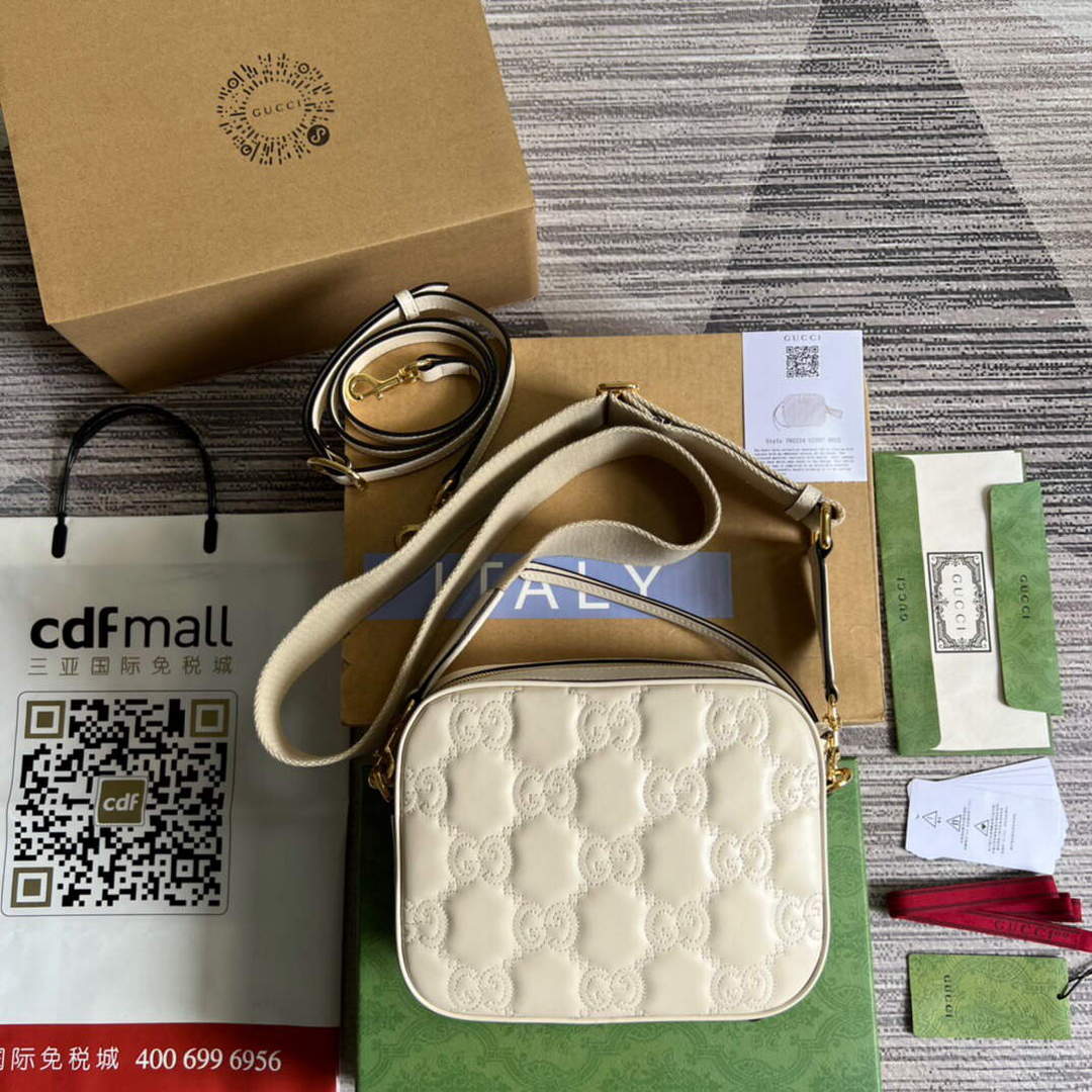 Gucci 702234 GG Matelass¨¦ Leather Shoulder Handbag White