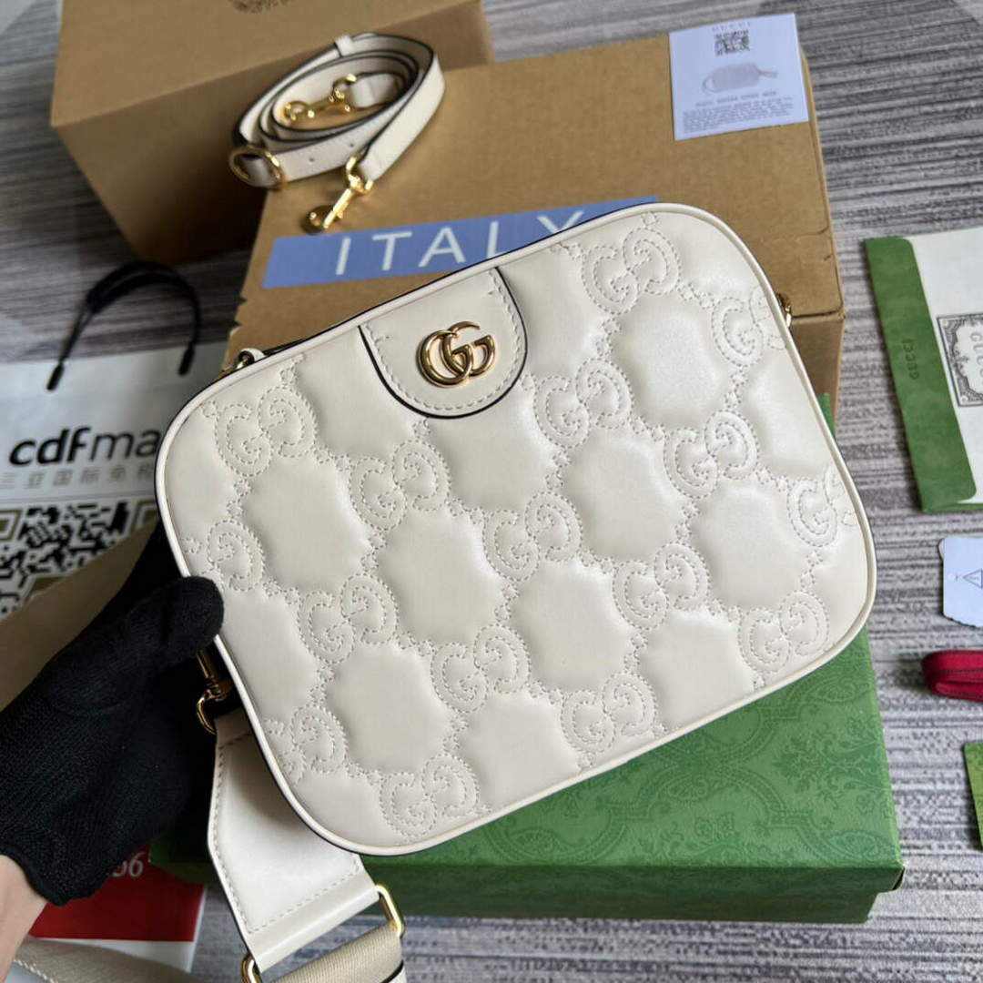 Gucci 702234 GG Matelass¨¦ Leather Shoulder Handbag White