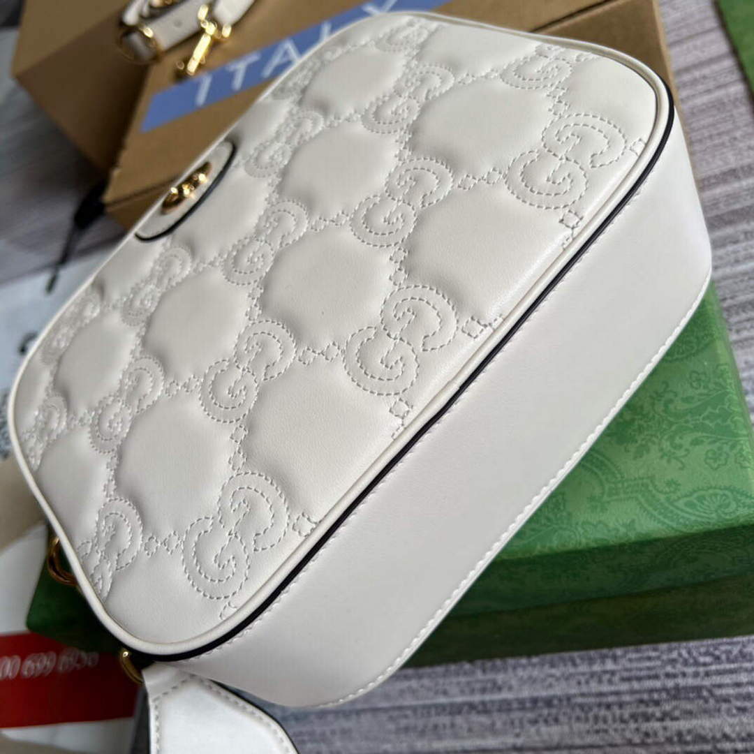 Gucci 702234 GG Matelass¨¦ Leather Shoulder Handbag White