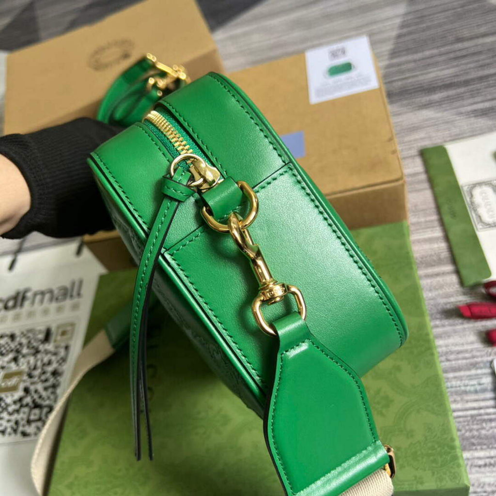 Gucci 702234 GG Matelass¨¦ Leather Shoulder Handbag Bright green