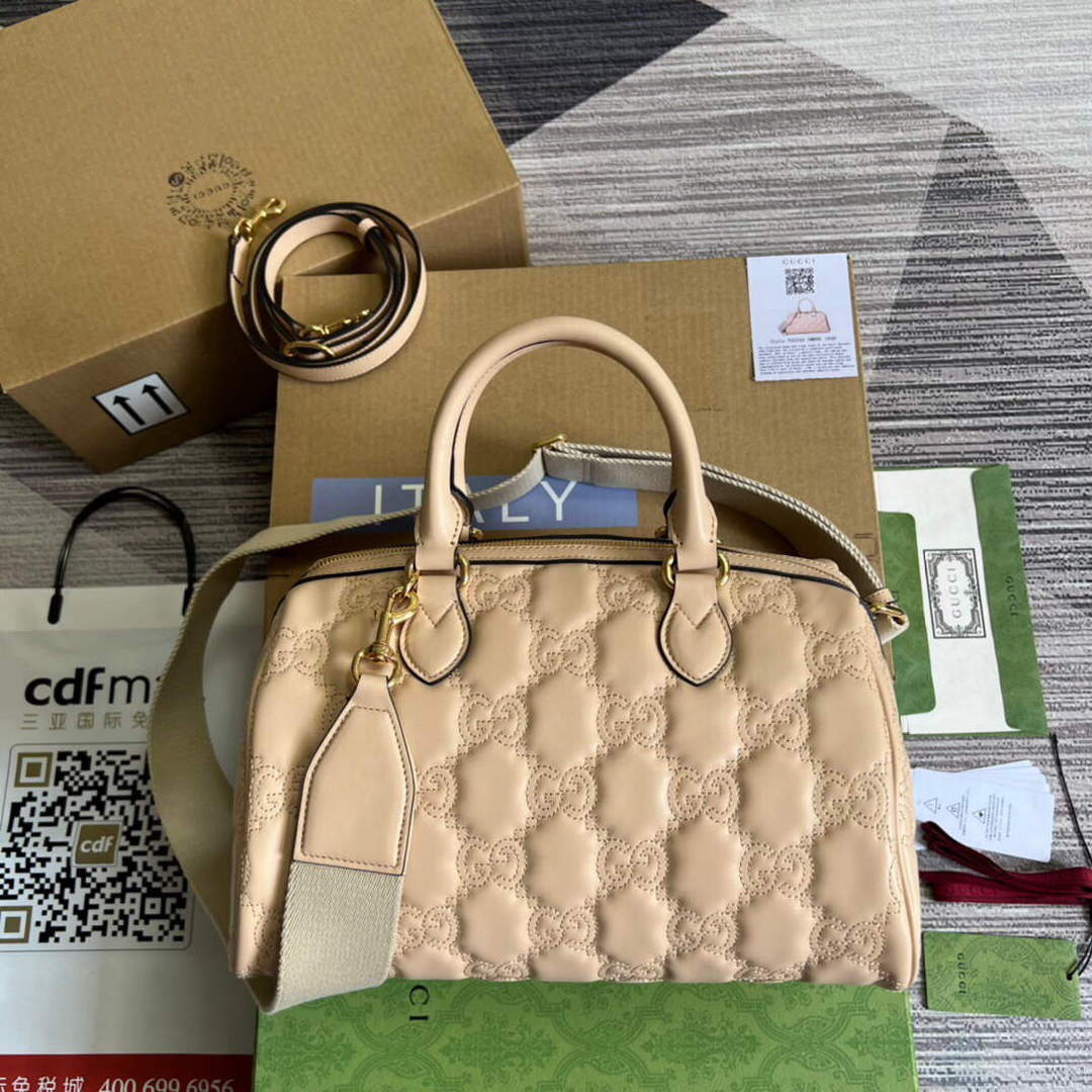 Gucci 702242 GG matelass¨¦ leather shoulder bag Beige