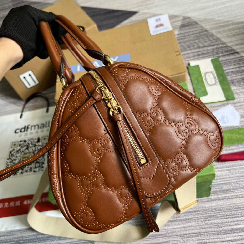 Gucci 702242 GG matelass¨¦ leather shoulder bag Brown