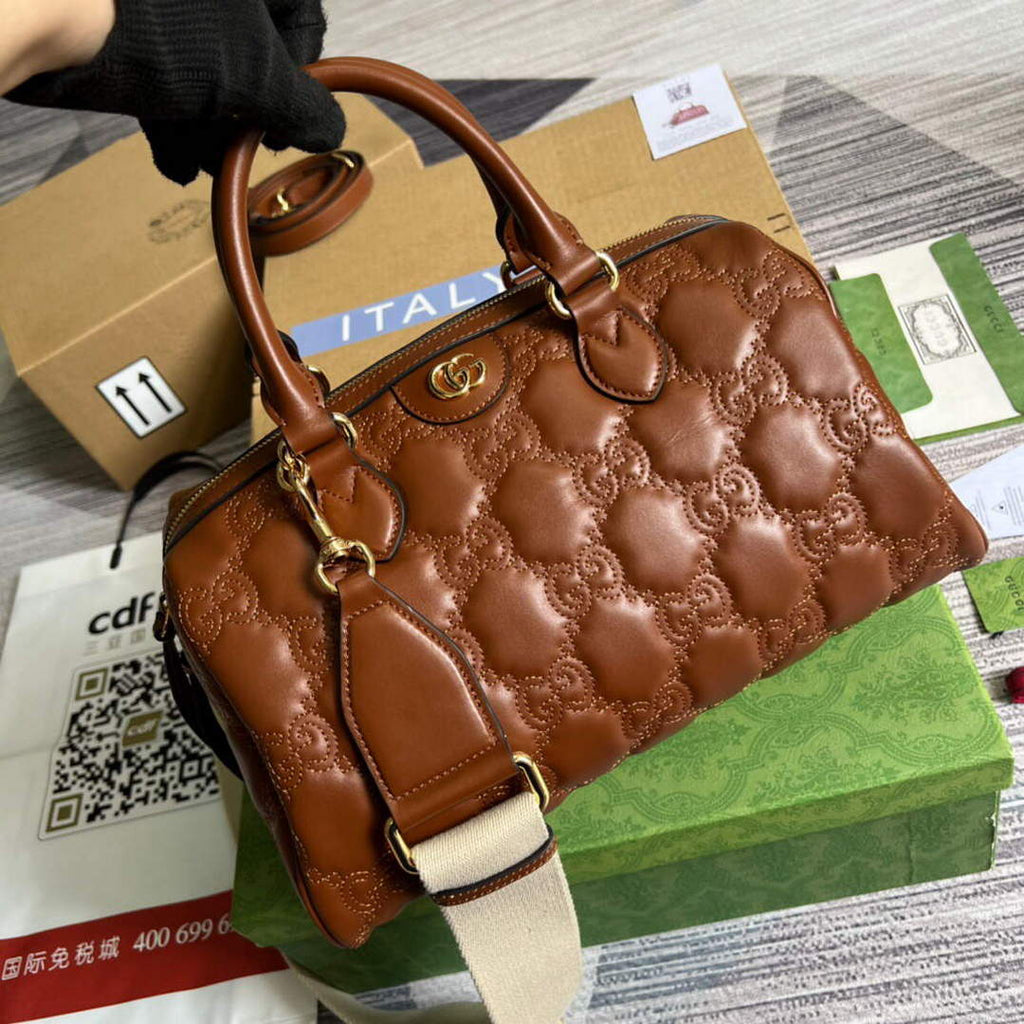 Gucci 702242 GG matelass¨¦ leather shoulder bag Brown