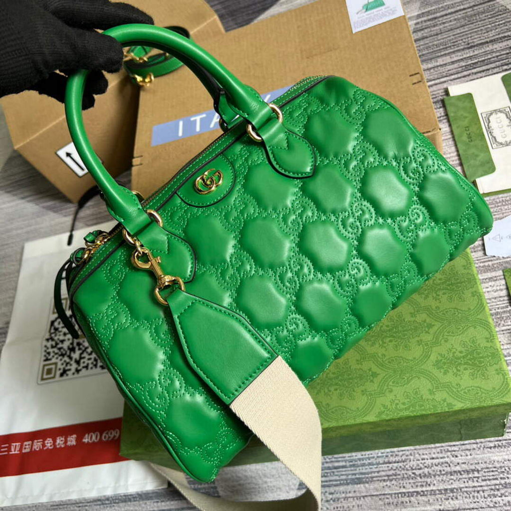 Gucci 702242 GG matelass¨¦ leather shoulder bag Bright green