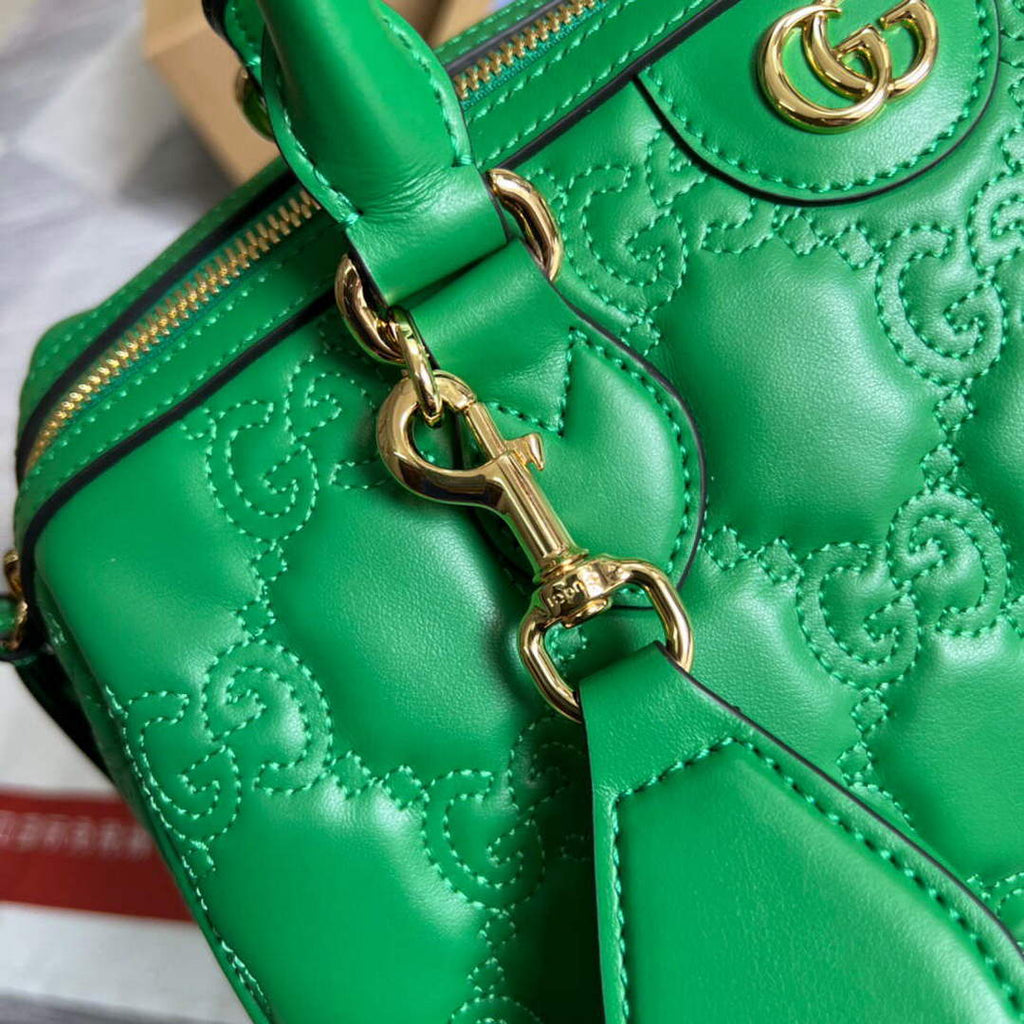 Gucci 702242 GG matelass¨¦ leather shoulder bag Bright green