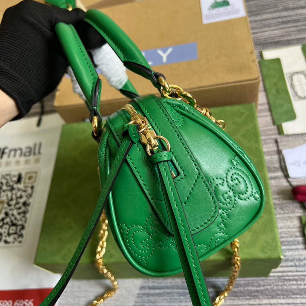 Gucci 702251 GG matelass¨¦ leather top handle bag Bright green