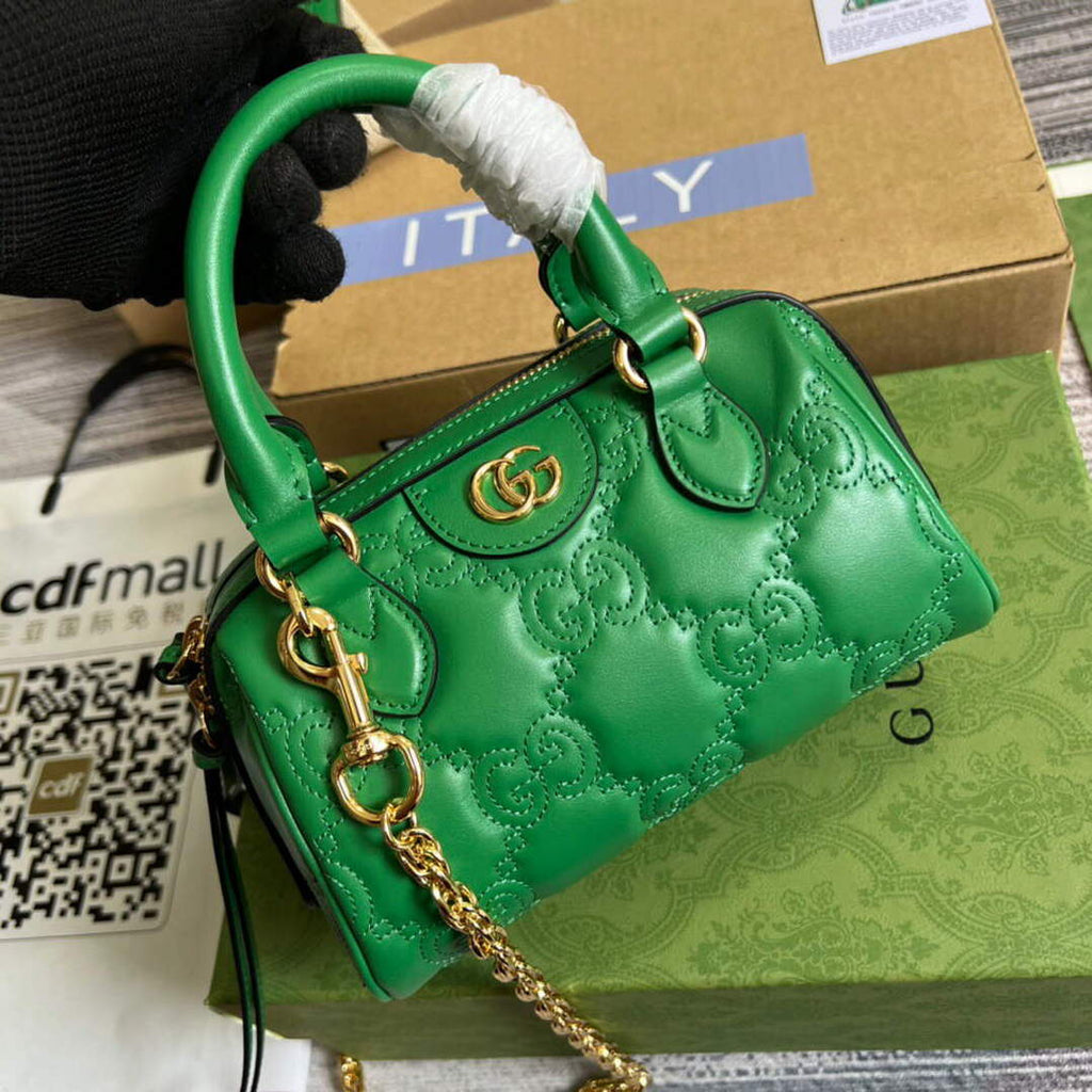 Gucci 702251 GG matelass¨¦ leather top handle bag Bright green