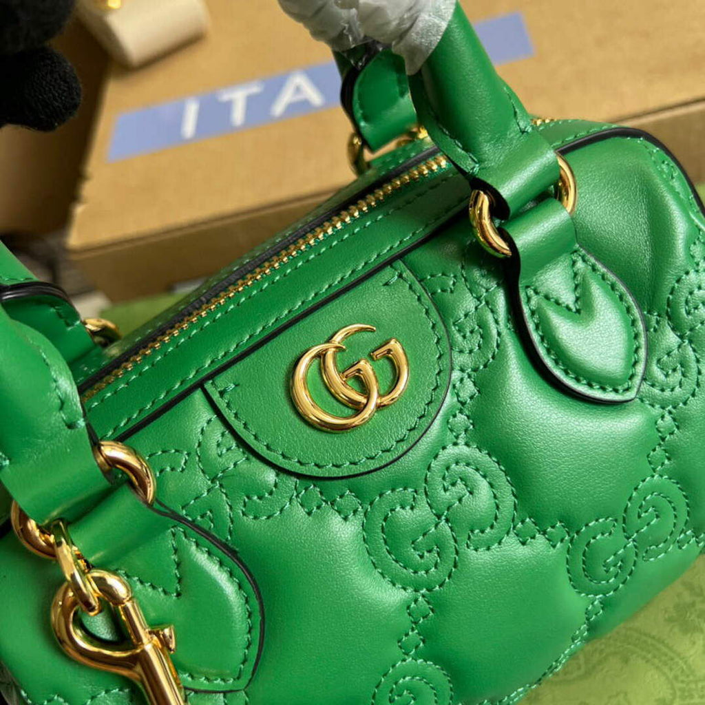 Gucci 702251 GG matelass¨¦ leather top handle bag Bright green