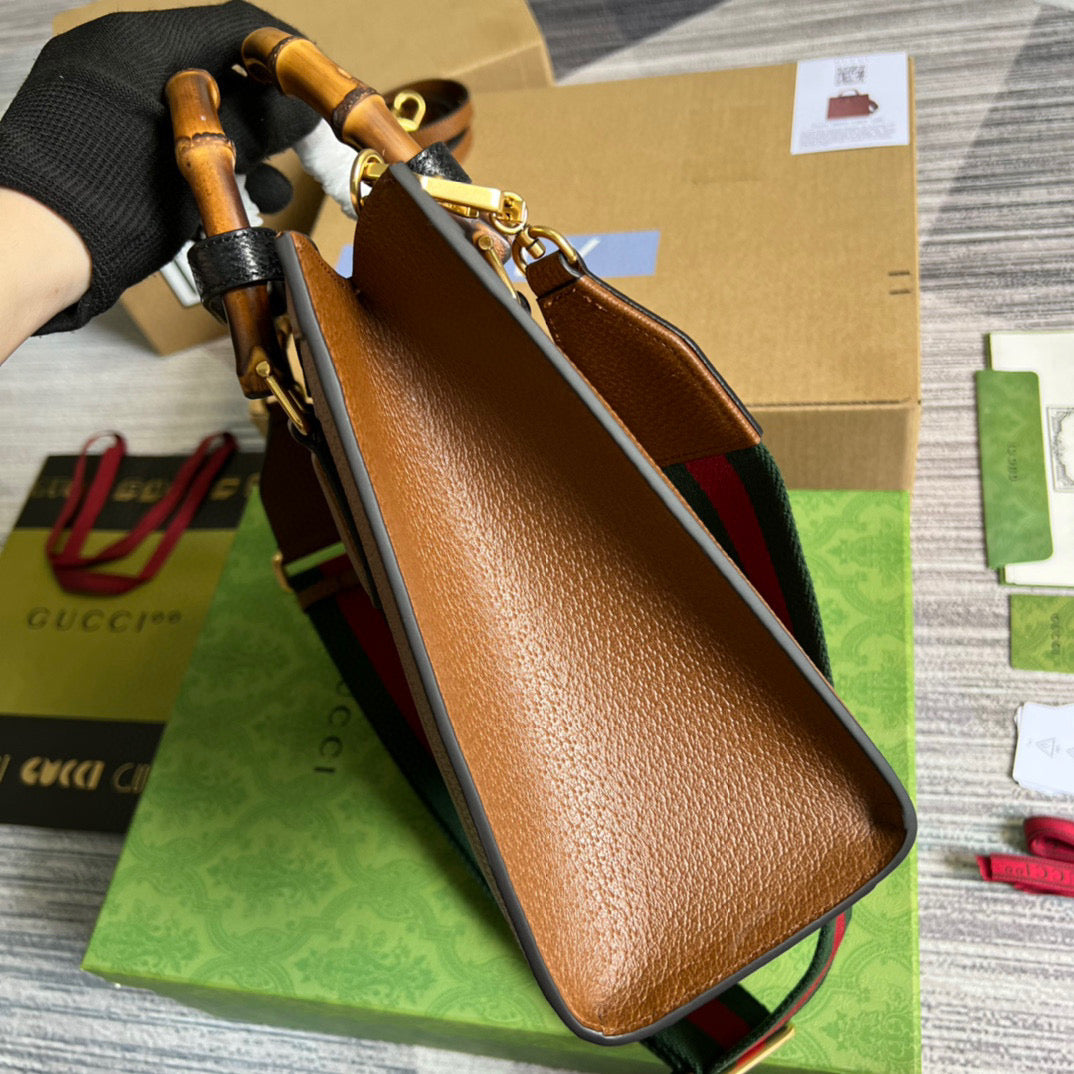 Gucci 702721 Diana Small Tote Bag Brown leather