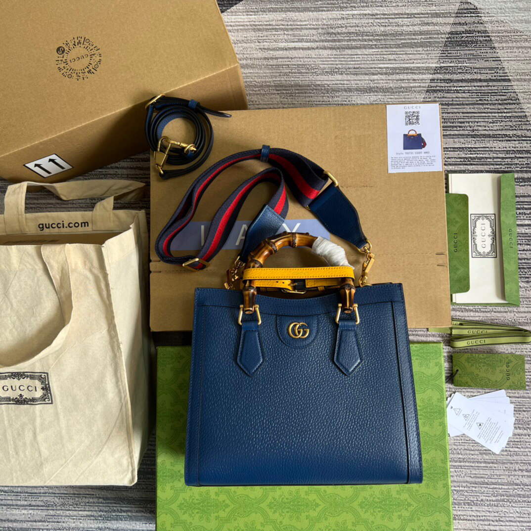 Gucci 702721 Gucci Diana Small Tote Bag Blue