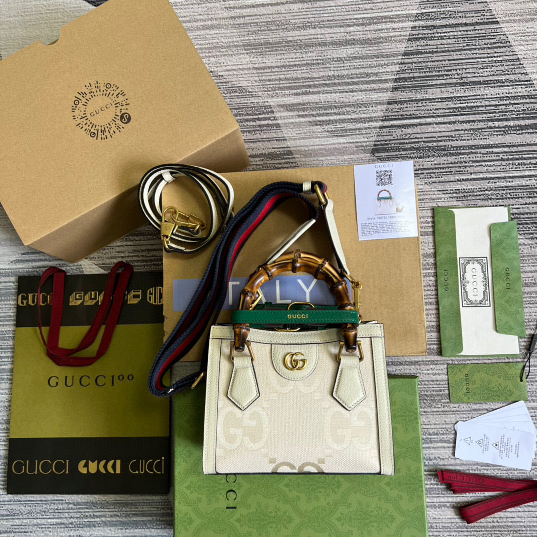 Gucci 702732 Diana Mini Tote Bag White - Default Title - View 2
