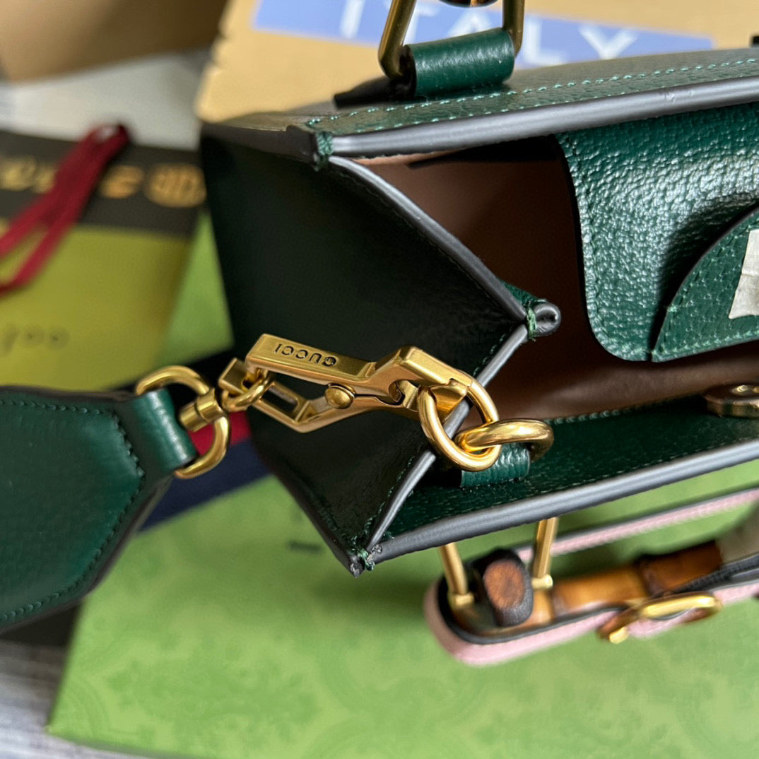 Gucci 702732 Diana Mini Tote Bag Green leather