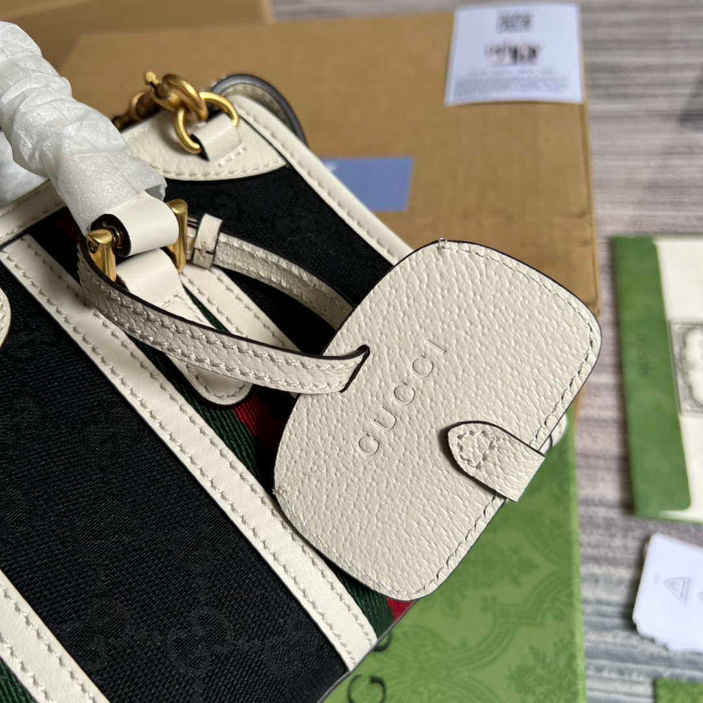 Gucci 715771 Mini canvas top handle bag White and Black Original GG canvas