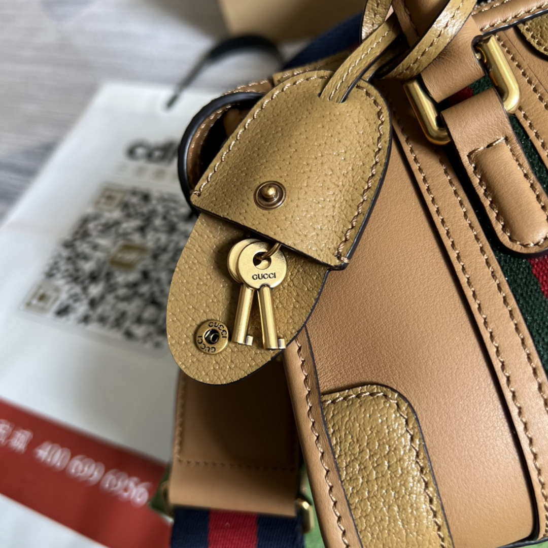 Gucci 715771 Mini top handle bag with Double G Tan
