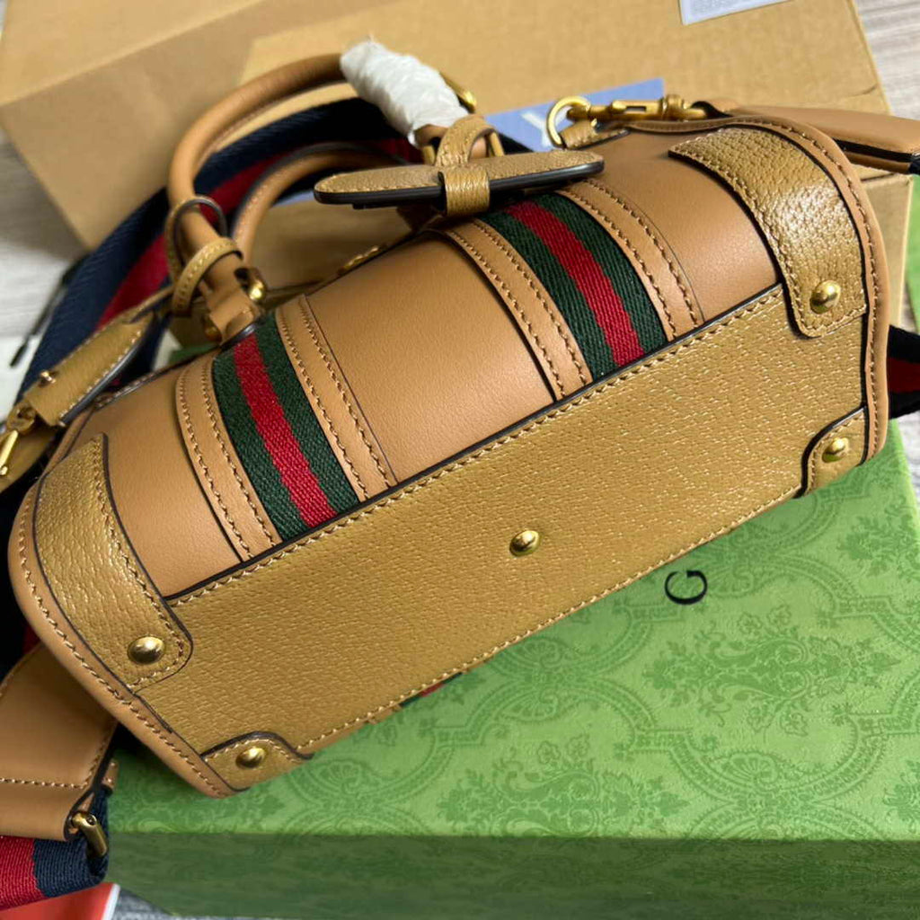 Gucci 715771 Mini top handle bag with Double G Tan