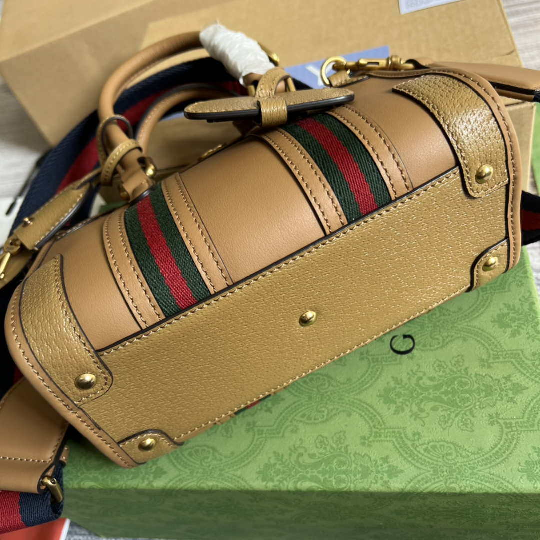 Gucci 715771 Mini top handle bag with Double G Tan