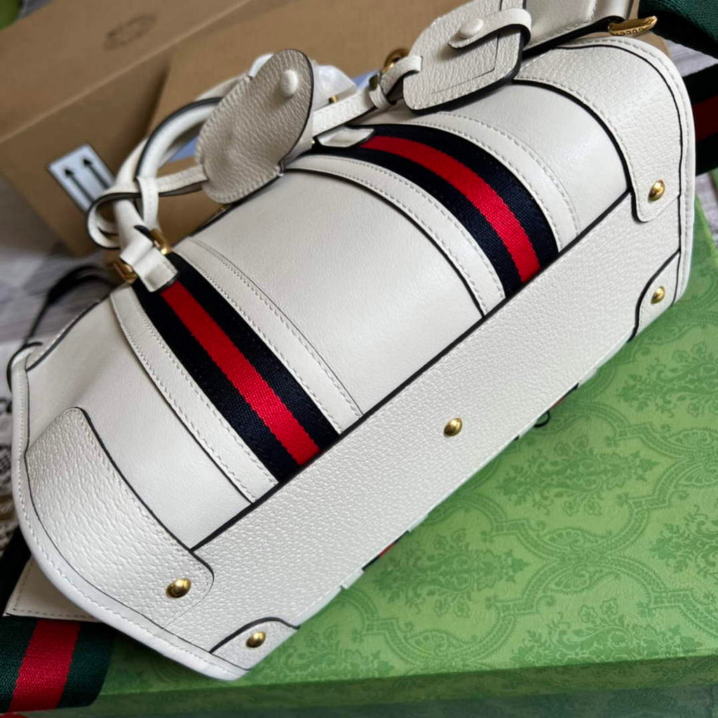Gucci 715772 Small top handle bag with Double G White