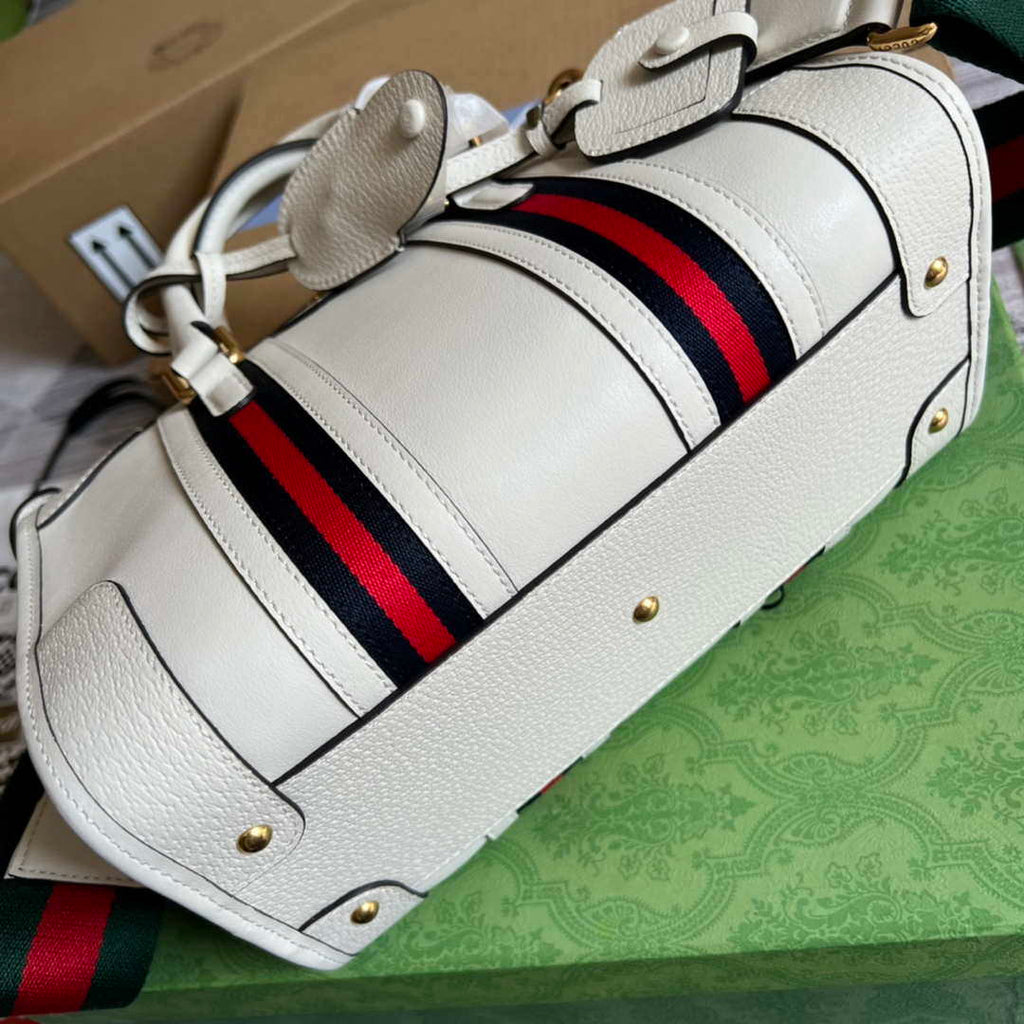 Gucci 715772 Small top handle bag with Double G White