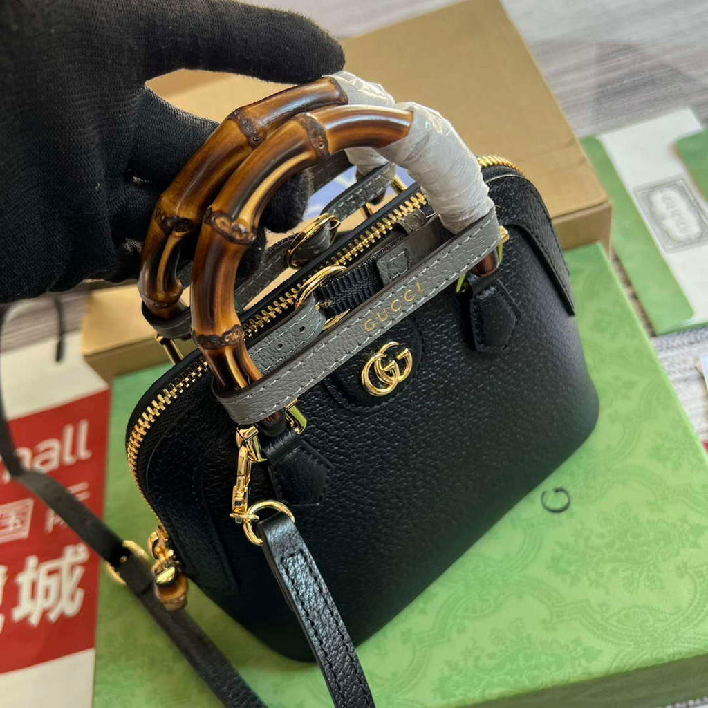 Gucci 715775 Gucci Diana Mini Tote Bag Black leather